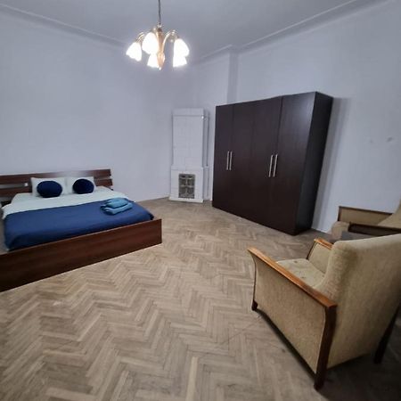 Nocleg W Centrum Czestochowy Nmp32 Częstochowa Extérieur photo