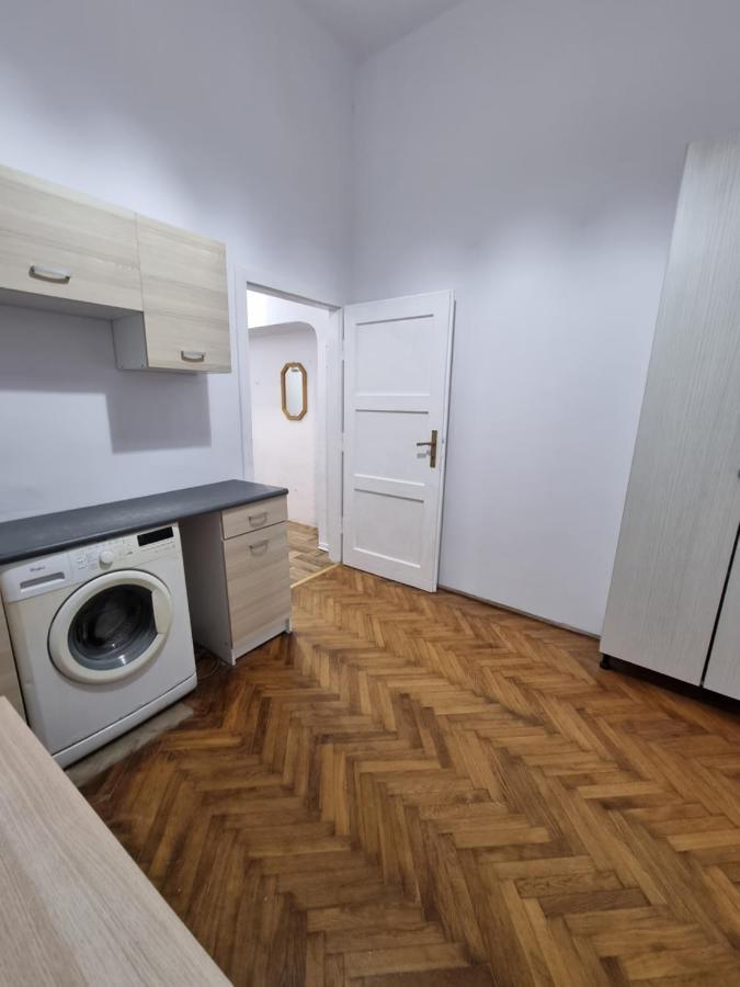 Nocleg W Centrum Czestochowy Nmp32 Częstochowa Extérieur photo